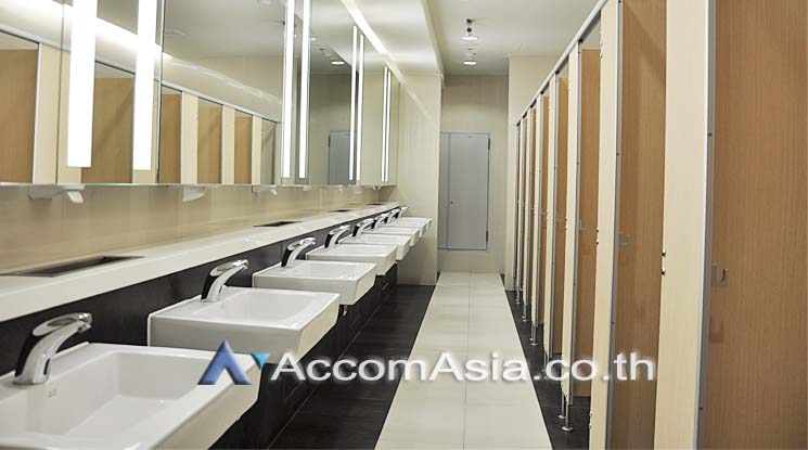 4  Office Space For Rent in Sukhumvit ,Bangkok BTS Phrom Phong at Bhiraj Tower At Emquartier AA15771